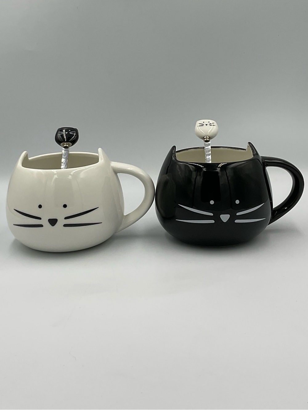 Koolkatkoo Black & White Ceramic Coffee Mug Set with Matching Spoons